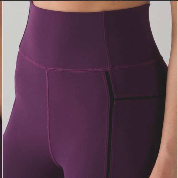 💜 Lululemon Simply Bare Tight 💜 - Picture 5 of 5
